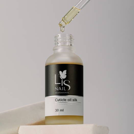 Cuticle silk oil orange
