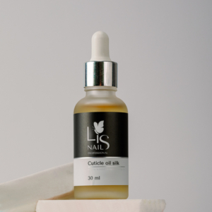 Cuticle silk oil orange